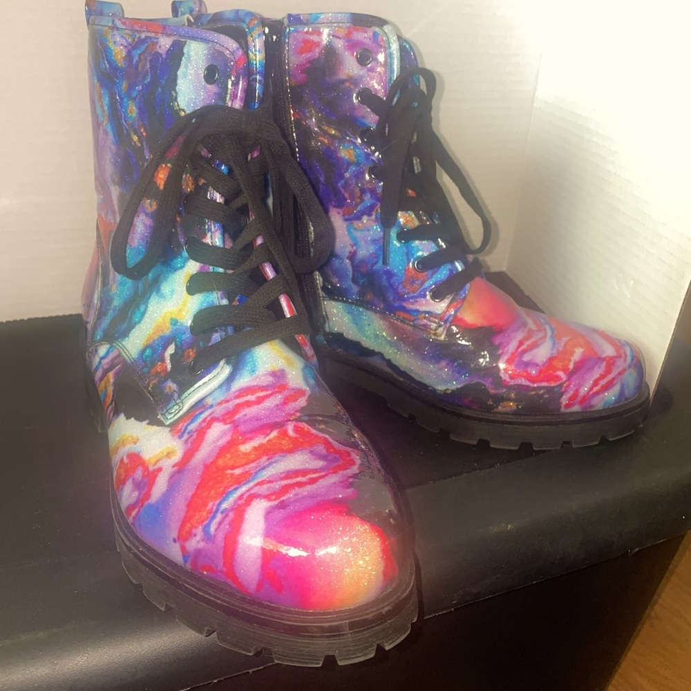 Tie dye galaxy Combat Boots 
Bright tie-dye boots w/glitter accent